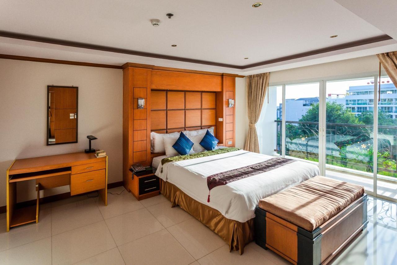 Tara Court Hotel Pattaya Exterior foto